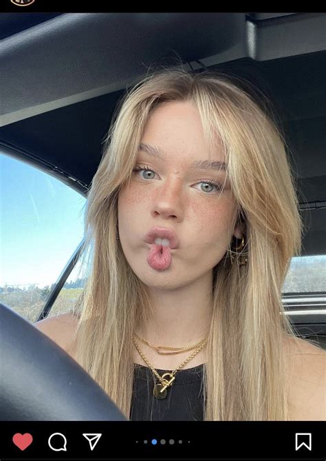 Pin By Laina Kennedy On Beauty Hair Summer Blonde Hair Bangs With Medium Hair Hair Inspo Color