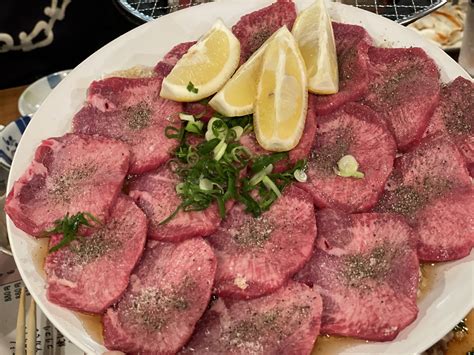 【完全保存版】おすすめの焼肉の部位！13種類の牛肉部位・15種類の内臓の味から焼き方まで Jp