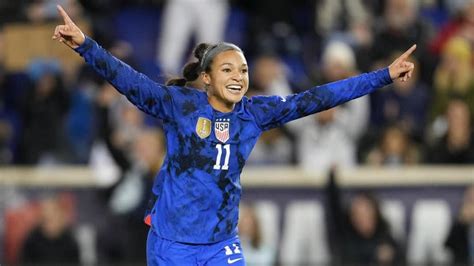 Sophia Smith Voted 2022 Us Soccer Female Player Of The Year Becomes