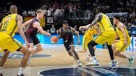 Bonn Verliert Erstes Spiel Der Playoff Serie Gegen Alba Berlin Deutlich