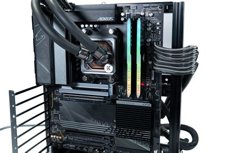 Gigabyte X670 AORUS Elite AX Review - Installation & Test Setup ...