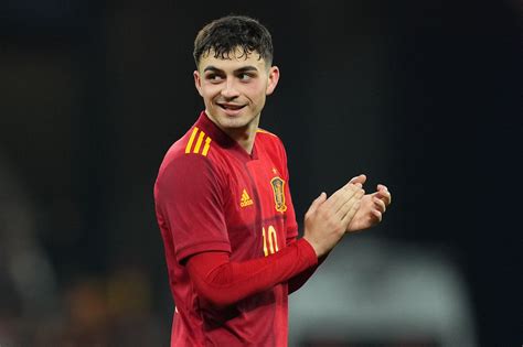 Download Spain National Football Team Pedri Soccer Player Sports Hd