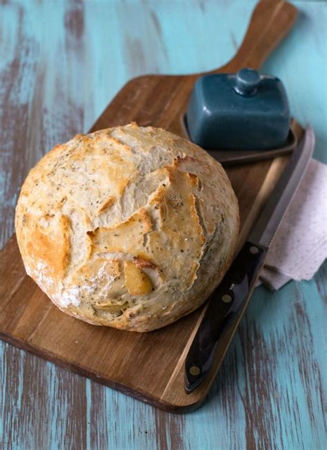 Garlic Herb No Knead Bread Is An Easy Recipe That Makes A Delicious Flavorful Artisan Loaf Of