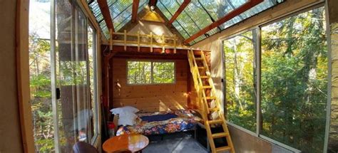 6 Tree Houses for Rent | DoItYourself.com