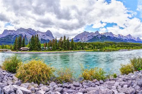 11 Breathtaking Hiking Trails in Canmore, Alberta