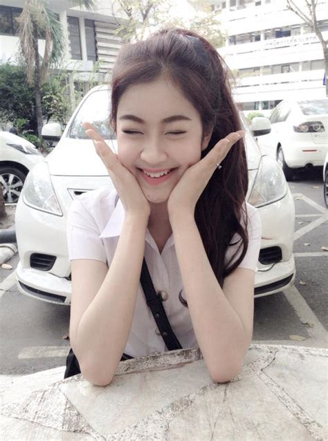 Điểm mặt 10 hot girl của Thái Lan không cần sexy vẫn thu hút mọi ánh nhìn