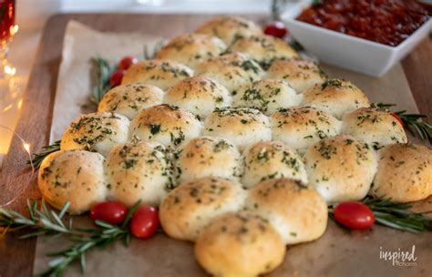 Cheese Filled Pull Apart Rolls