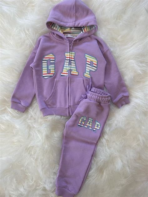 KAPÜŞONLU UNISEX TAKIM