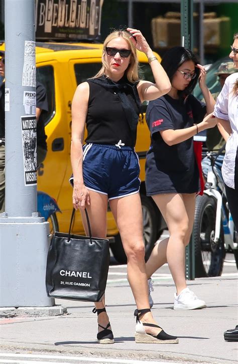 Chloe Sevigny Flaunts Her Sexy MILF Legs 7 Photos The Fappening