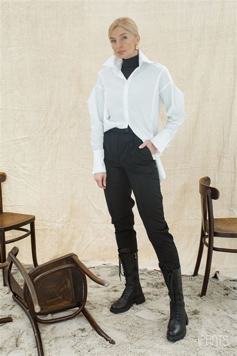 How to wear black pants with white shirt / black & white look ...