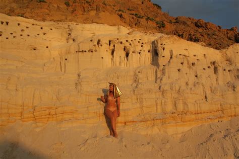 Be Naked On Sunset Lighting All In Orange Pics XHamster