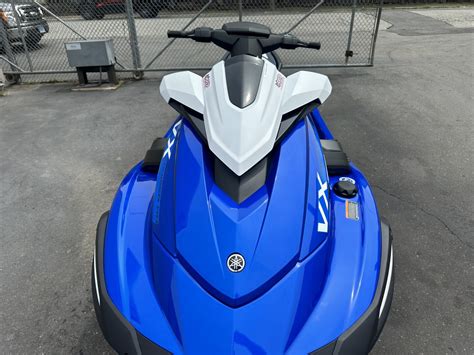 2024 Waverunner VX Cruiser HO 1900 W Audio Azure Blue White