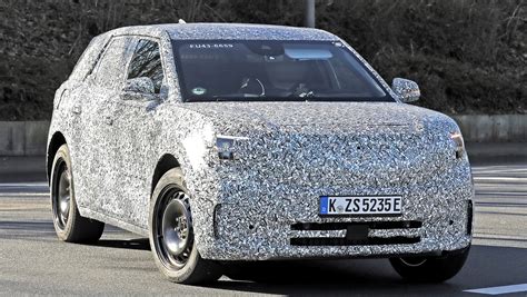 New 2023 Ford electric SUV spied again - pictures | Auto Express