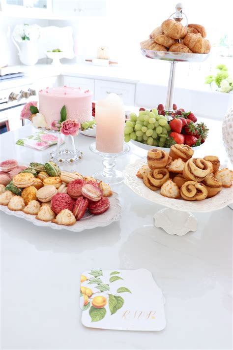 Spring Brunch Tablescape Ideas