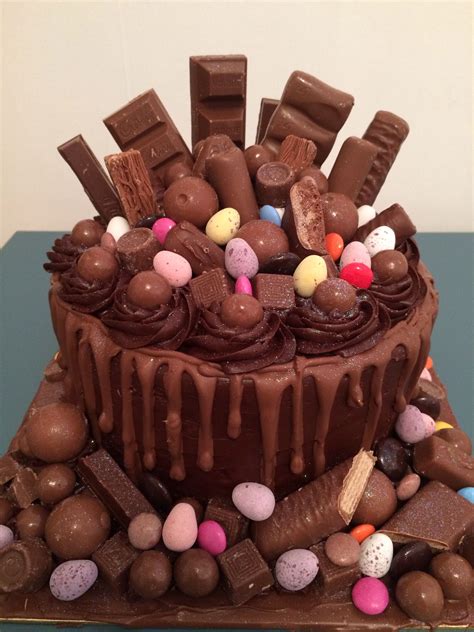 Chocolate Chocoholic Cake Cool Birthday Cakes Chocolate Drip Cake