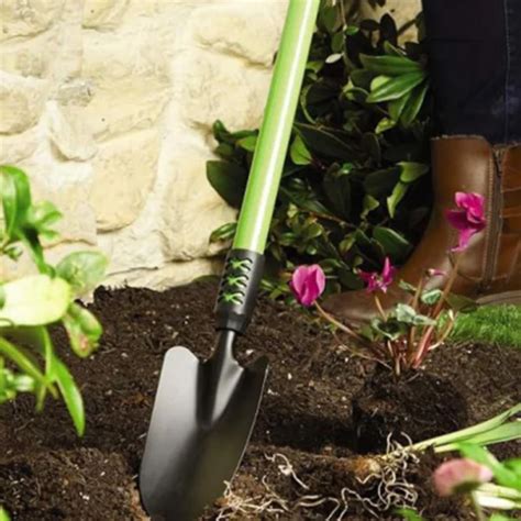 Marksman Telescopic Hand Trowel • Eckman