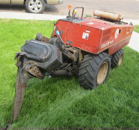 Ditch Witch 255sx Vibratory Plow In Ulysses Ks Item 3177 Sold