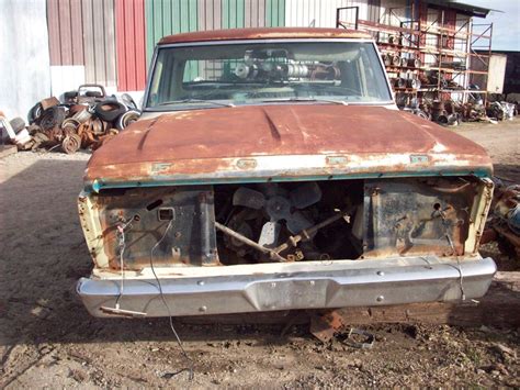 1970 Ford F-250 Parts Truck 1