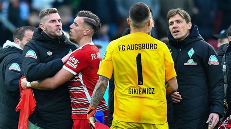 Immer Ärger gegen den SV Werder Augsburg Keeper Gikiewicz droht Bremen