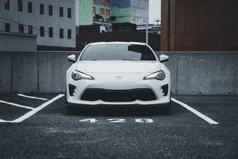 Elegant White Toyota · Free Stock Photo