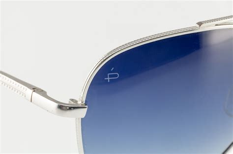 Prive Revaux The Showstopper Aviator Polarized Sungla Gem