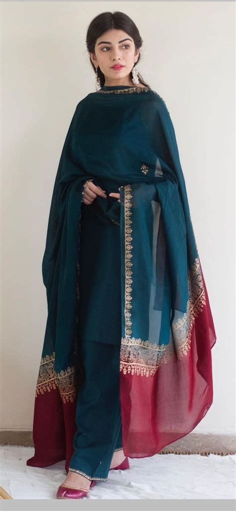 Pin By Syd Nusaiba On Stylish Suits Pakistani Dresses Casual Simple