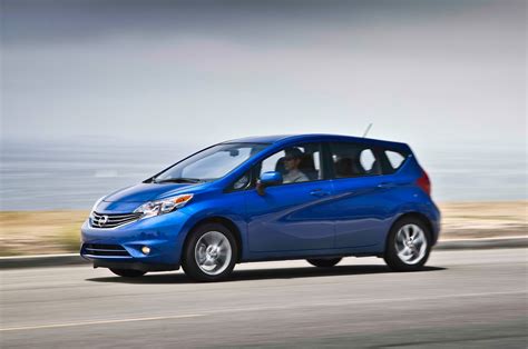 Nissan Versa Note Sv With Sl Tech Package First Test Motor Trend