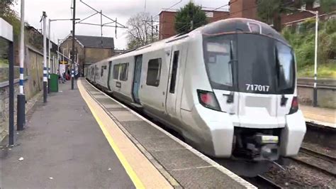 Great Northern Class 717 Passing Winchmore Hill 31222 Youtube