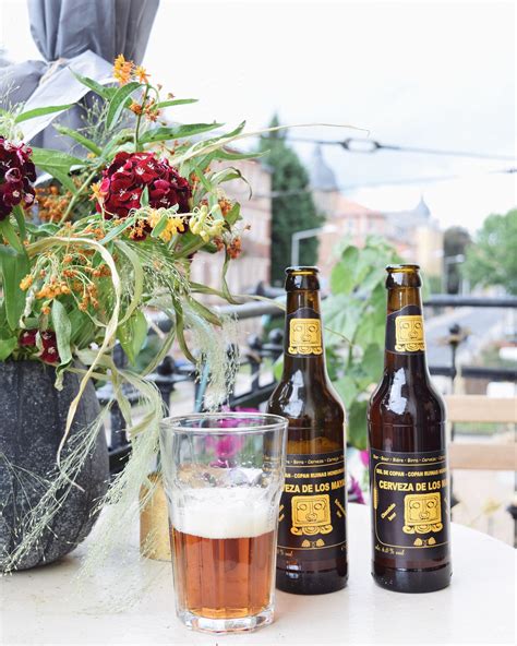 Wir holen uns das Sommerwetter mit einem kühlen Schokoladenbier selbst