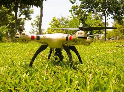 Радиоуправляемый квадрокоптер Syma X8HW – купить по выгодной цене в ...