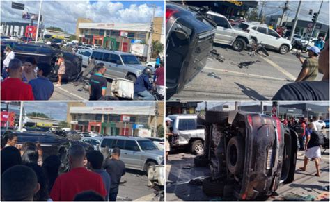 Brutal Acidente Envolvendo Cinco Ve Culos Deixa Feridos Na Avenida