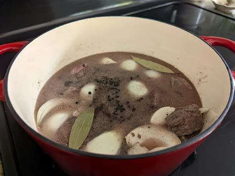 Easy Beef Pares Recipe (Filipino Braised Beef)