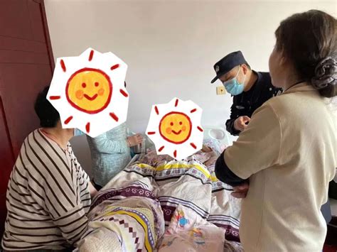 澎湃新闻：【我为群众办实事】这位民警把服务窗口开到了八旬老人家里 上海市虹口区人民政府