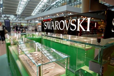 Swarovski Opens Pop Up Store At Hamburg Airport Hamburg Airport