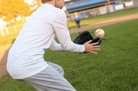 5 Best Baseball Glove For Left Handed Child In 2022