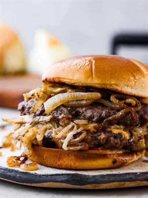 The Best Oklahoma Fried Onion Burgers The Recipe Critic