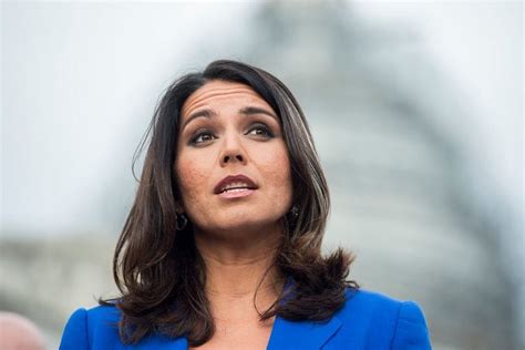 Tulsi Gabbard Bio, Age, Net Worth, Husband & Married