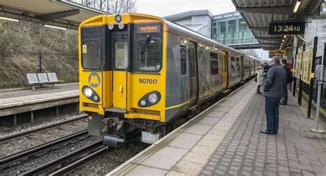 Timetable changes on Merseyrail as lockdown begins | LaptrinhX / News