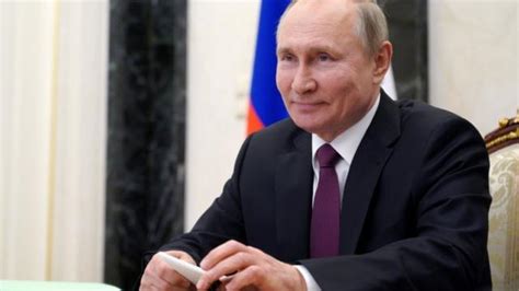 Putin firma la ley que le permitirá ser presidente de Rusia hasta 2036