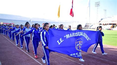 Se inauguró con gran entusiasmo los juegos deportivos escolares