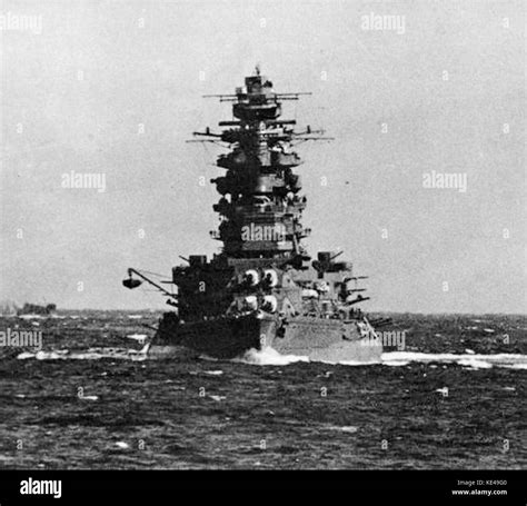 Japanese battleship Nagato Stock Photo - Alamy