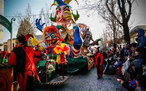 Carnevale Marghera Sfilata Dei Carri Carnevale Di Venezia