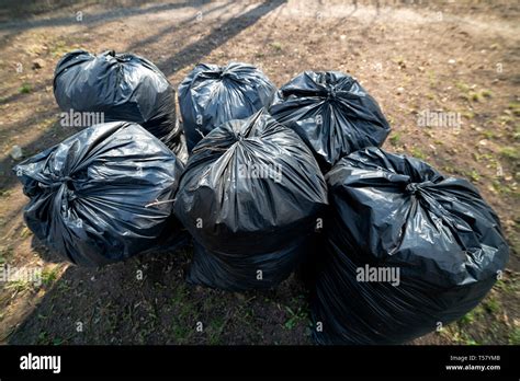 Garbage Bags Hi Res Stock Photography And Images Alamy