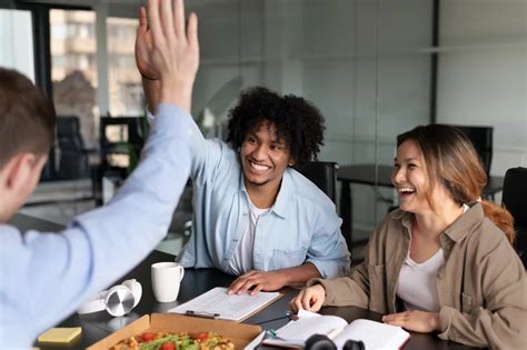 Cómo Mejorar El Clima Organizacional 5 Estrategias Para Un Ambiente Laboral Saludable Visma Way