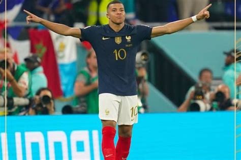 Kylian Mbappe Dan Enner Valencia Pimpin Top Skor Piala Dunia 2022 Qatar