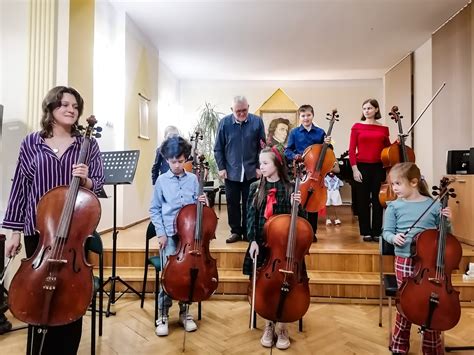 Relacja z koncertu smyczkowców klasy skrzypiec P Krystyny Ślęzak i