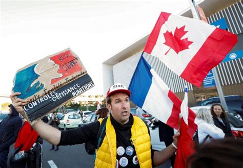 Convois De La Liberté Contre Les Restrictions Sanitaires Une