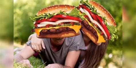 Burger King Transforma Casais Fake De An Ncios Em Descontos