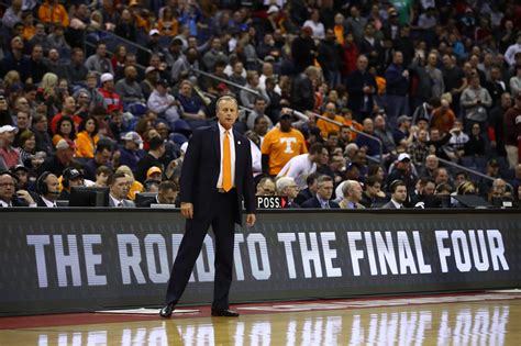 Tennessee basketball: Is this Rick Barnes' best coaching job with Vols?