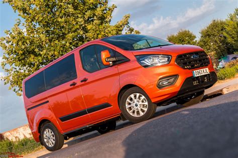 Opinión y prueba Ford Transit Custom Kombi 2 0 TDCi 170 CV 2018